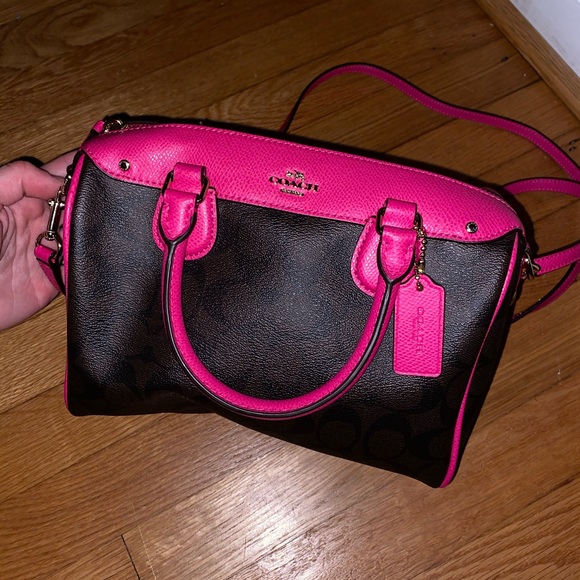 Hit pink and brown Coach Bag - Picture 4 of 6